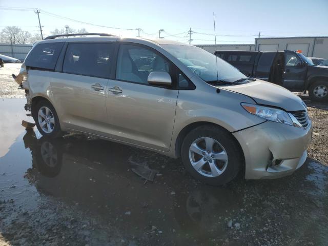 Photo 4 from auction – 2013 TOYOTA SIENNA LE with VIN 5TDKK3DC3DS347947