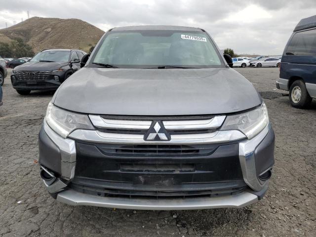 Photo 5 from auction – 2018 MITSUBISHI OUTLANDER with VIN JA4AD2A34JZ041350