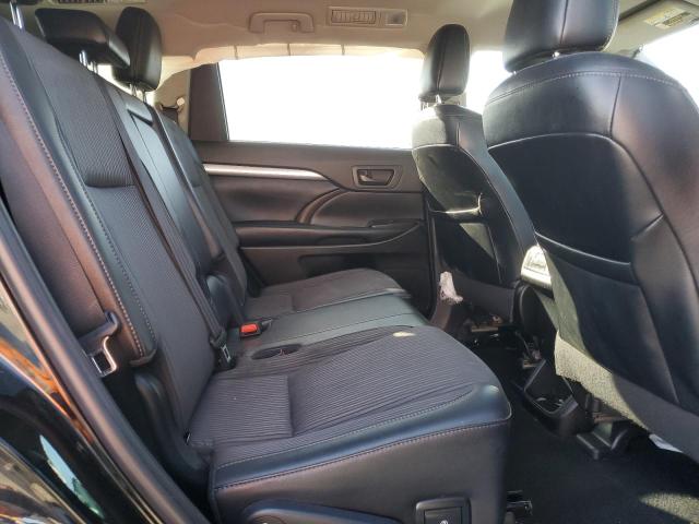 Photo 11 from auction – 2019 TOYOTA HIGHLANDER with VIN 5TDZZRFH7KS344066