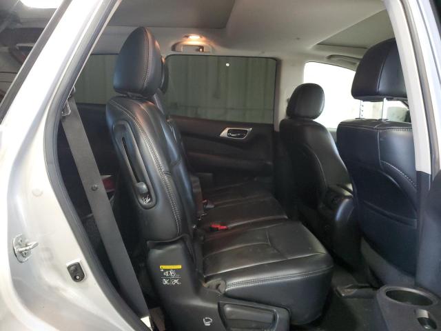 Photo 11 from auction – 2017 NISSAN PATHFINDER with VIN 5N1DR2MM2HC618815