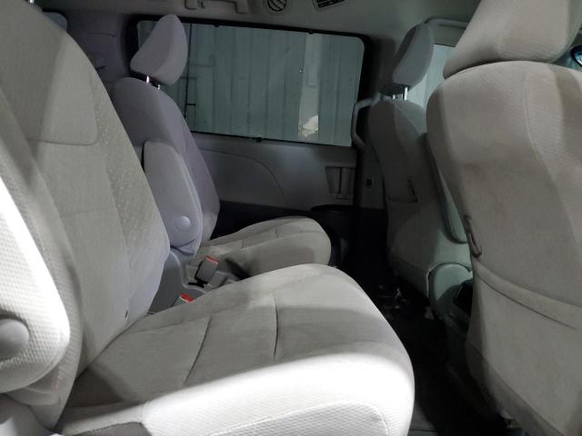 Photo 11 from auction – 2017 TOYOTA SIENNA LE with VIN 5TDJZ3DC1HS166794
