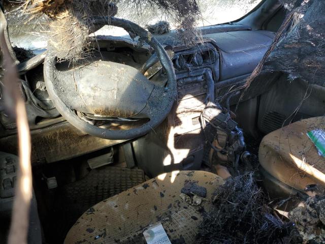Photo 8 from auction – 2004 CHEVROLET VENTURE with VIN 1GNDX03E94D202443