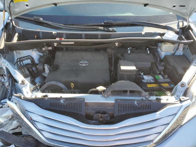 Photo 12 from auction – 2015 TOYOTA SIENNA LE with VIN 5TDKK3DC7FS543442