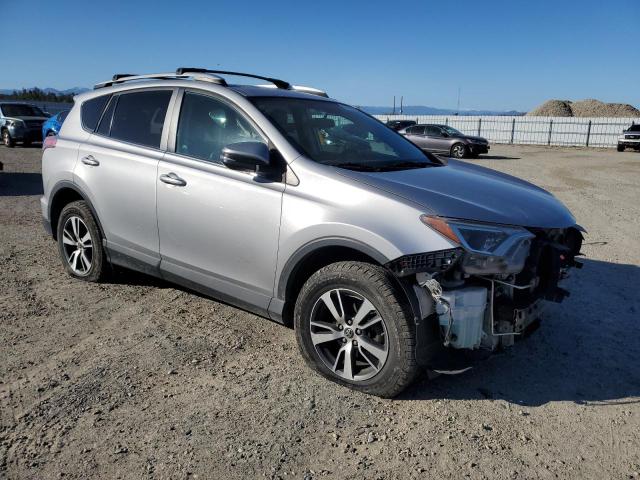 Photo 4 from auction – 2016 TOYOTA RAV4 XLE with VIN 2T3RFREV2GW468512