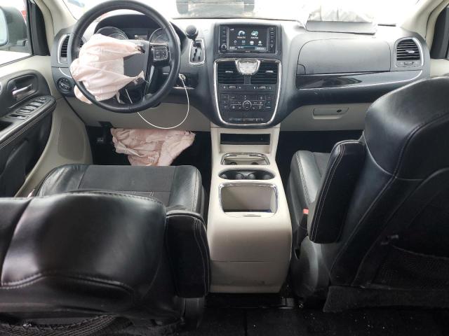 Photo 8 from auction – 2016 CHRYSLER TOWN & COU with VIN 2C4RC1JG1GR254218