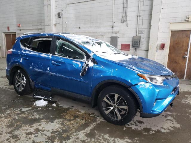 Photo 4 from auction – 2017 TOYOTA RAV4 XLE with VIN 2T3RFREV5HW680113