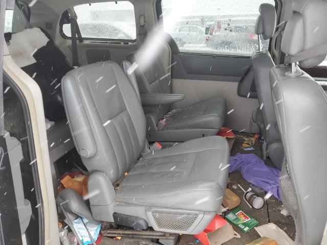 Photo 11 from auction – 2010 CHRYSLER TOWN & COU with VIN 2A4RR5D19AR351200