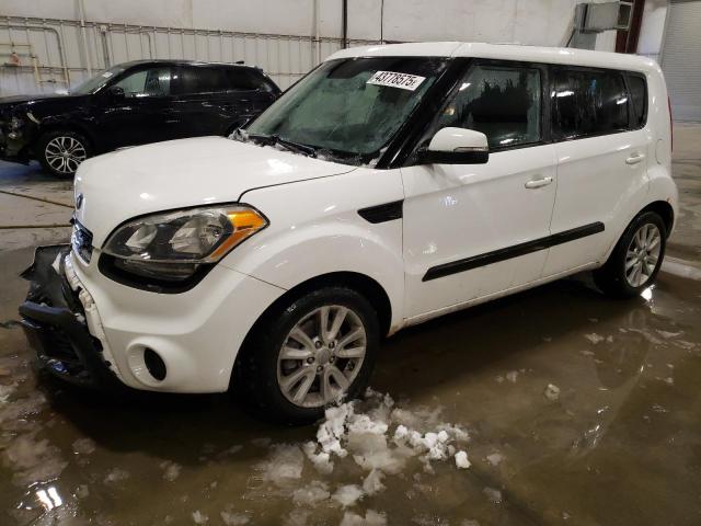 KIA SOUL + 2013 with VIN KNDJT2A62D7504640 - Photo from auction