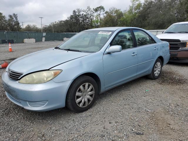 Photo 1 from auction – 2005 TOYOTA CAMRY LE with VIN 4T1BE32K65U640042