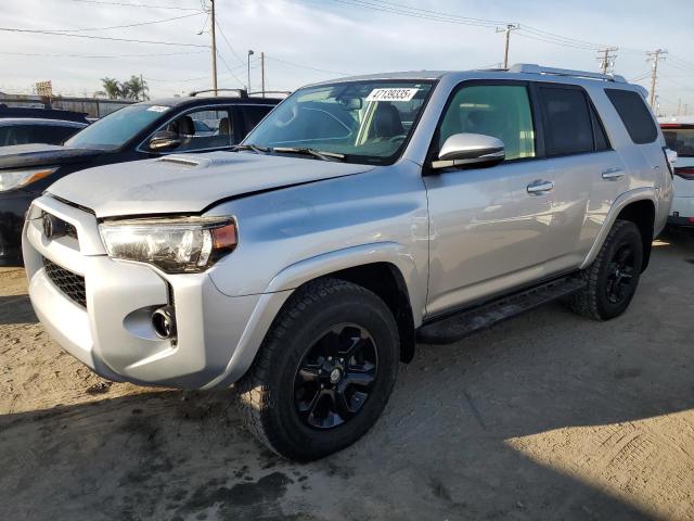 TOYOTA 4RUNNER SR 2018 with VIN JTEBU5JR9J5515800 - Photo from auction