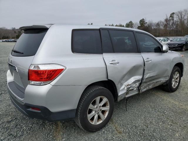 Photo 3 from auction – 2011 TOYOTA HIGHLANDER with VIN 5TDZA3EH2BS012395
