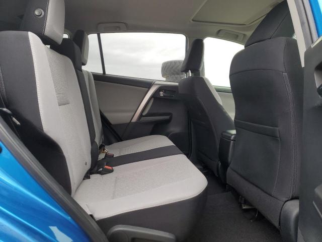 Photo 10 from auction – 2017 TOYOTA RAV4 XLE with VIN JTMRFREV3HJ161916