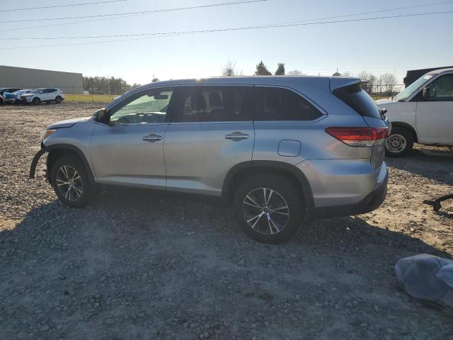 Photo 2 from auction – 2019 TOYOTA HIGHLANDER with VIN 5TDBZRFHXKS971779
