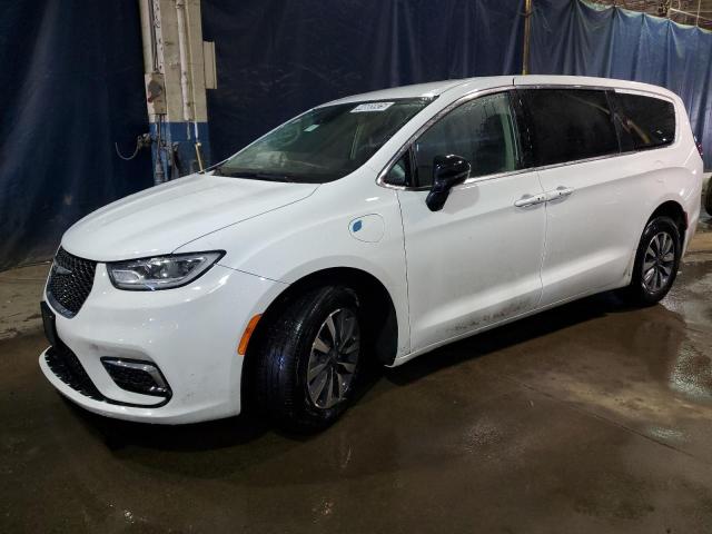CHRYSLER PACIFICA H 2024 с VIN 2C4RC1S70RR123704 - Фото с аукциона
