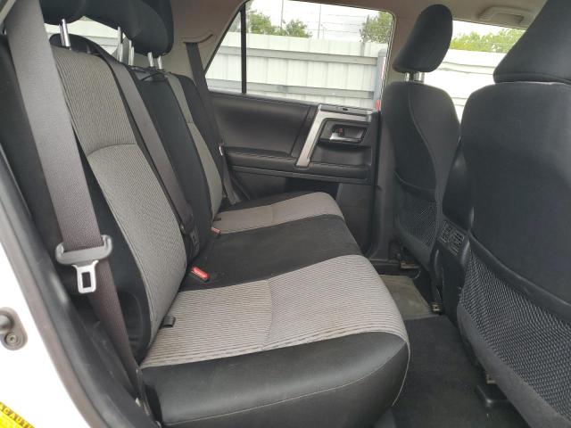 Photo 10 from auction – 2019 TOYOTA 4RUNNER SR with VIN JTEBU5JR9K5683017