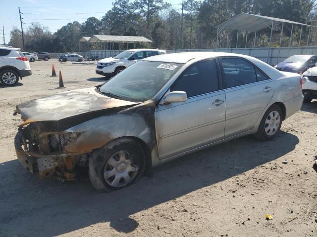 TOYOTA CAMRY LE 2002 with VIN 4T1BE32K52U005857 - Photo from auction