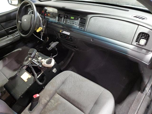 Photo 8 from auction – 2006 FORD CROWN VICT with VIN 2FAFP71W66X144086