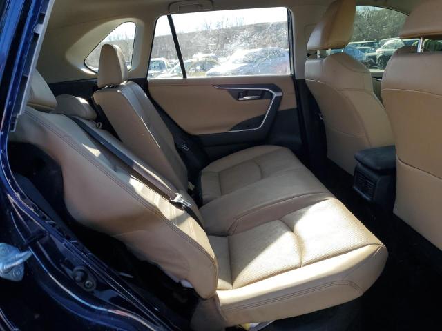 Photo 11 from auction – 2020 TOYOTA RAV4 LIMIT with VIN JTMD6RFV8LJ002424