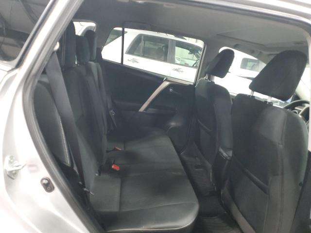 Photo 11 from auction – 2015 TOYOTA RAV4 XLE with VIN 2T3RFREV9FW314894