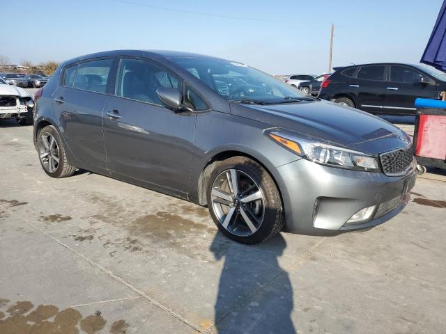 Photo 4 from auction – 2017 KIA FORTE EX with VIN KNAFX5A86H5706330