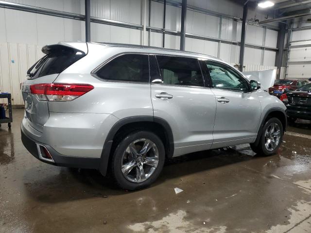 Photo 3 from auction – 2019 TOYOTA HIGHLANDER with VIN 5TDDZRFH0KS928982