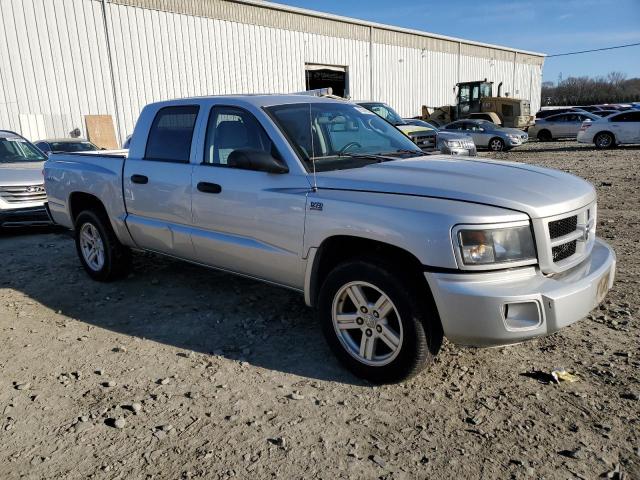 Photo 4 from auction – 2011 DODGE DAKOTA SLT with VIN 1D7RW3GP4BS708663
