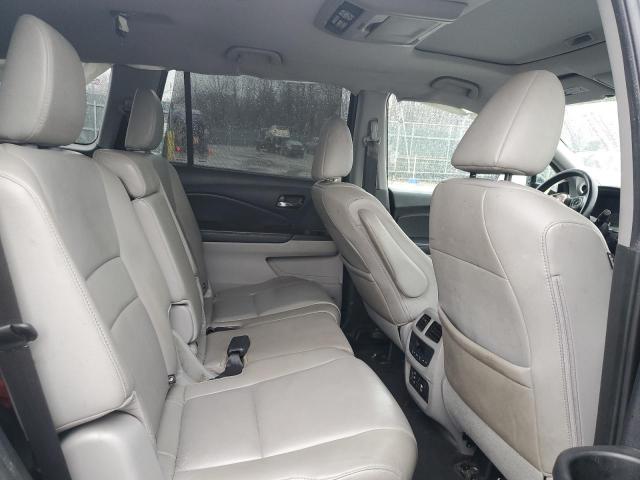 Photo 11 from auction – 2016 HONDA PILOT TOUR with VIN 5FNYF6H93GB007513