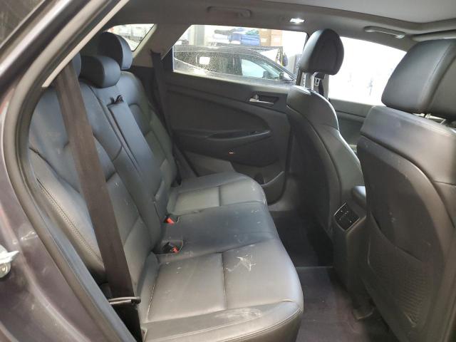Photo 11 from auction – 2017 HYUNDAI TUCSON LIM with VIN KM8J3CA49HU457288