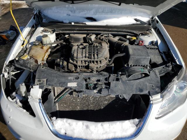 Photo 11 from auction – 2014 CHRYSLER 200 LIMITE with VIN 1C3CCBCG5EN152623