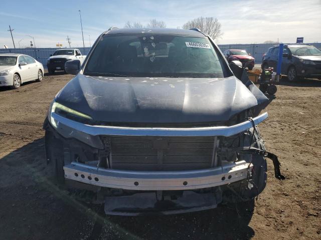 Photo 5 from auction – 2017 HONDA PILOT ELIT with VIN 5FNYF6H05HB015373