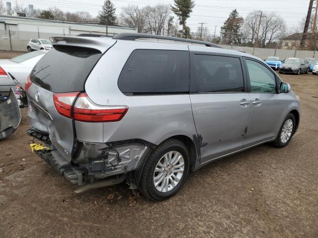 Photo 3 from auction – 2017 TOYOTA SIENNA XLE with VIN 5TDYZ3DC0HS789810