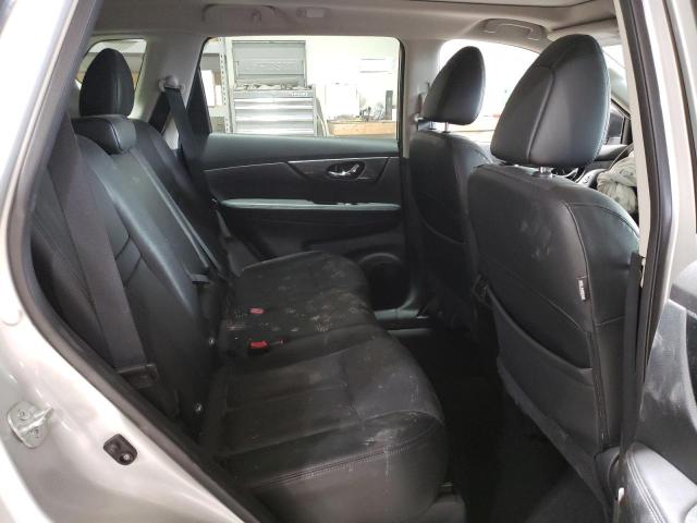 Photo 11 from auction – 2015 NISSAN ROGUE S with VIN 5N1AT2MVXFC925790