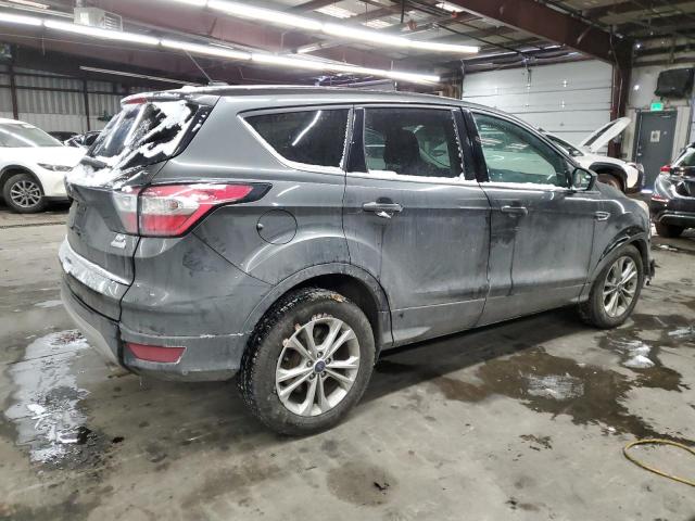 Photo 3 from auction – 2017 FORD ESCAPE SE with VIN 1FMCU0GD6HUE05063