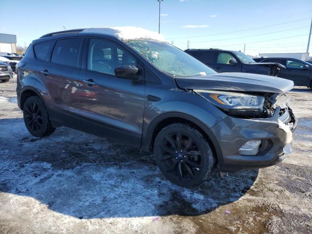 Photo 4 from auction – 2017 FORD ESCAPE SE with VIN 1FMCU9G98HUB42140