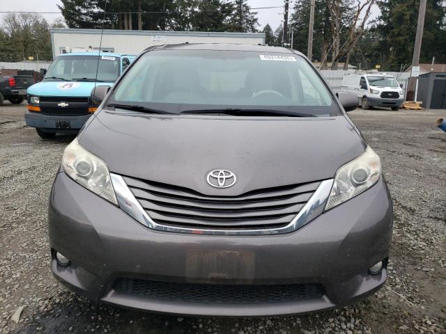 Photo 5 from auction – 2012 TOYOTA SIENNA XLE with VIN 5TDDK3DC3CS041838