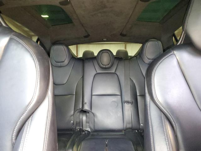 Photo 10 from auction – 2017 TESLA MODEL X with VIN 5YJXCAE20HF060329