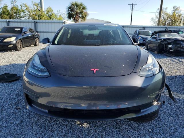 Photo 5 from auction – 2018 TESLA MODEL 3 with VIN 5YJ3E1EA5JF035626