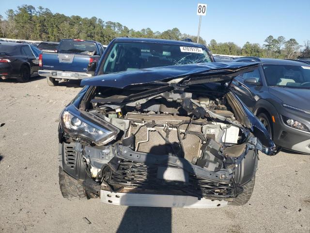 Photo 5 from auction – 2022 TOYOTA 4RUNNER SR with VIN JTENU5JR2N6069339