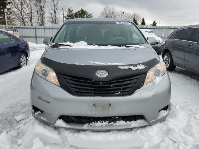 Photo 5 from auction – 2011 TOYOTA SIENNA with VIN 5TDZK3DC4BS057955