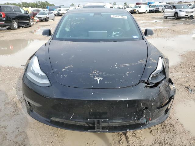 Снимка 5 от търг – 2018 TESLA MODEL 3 с VIN 5YJ3E1EB4JF127352