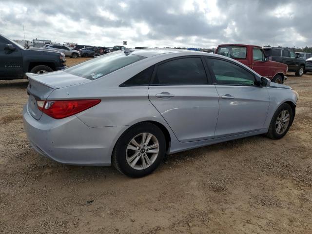Photo 3 from auction – 2013 HYUNDAI SONATA GLS with VIN 5NPEB4AC3DH744121