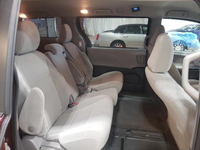 Photo 11 from auction – 2018 TOYOTA SIENNA LE with VIN 5TDKZ3DC9JS920373