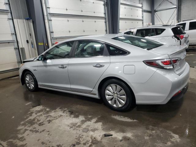 Photo 2 from auction – 2016 HYUNDAI SONATA HYB with VIN KMHE24L14GA013880