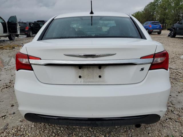 Photo 6 from auction – 2013 CHRYSLER 200 TOURIN with VIN 1C3CCBBB2DN654834