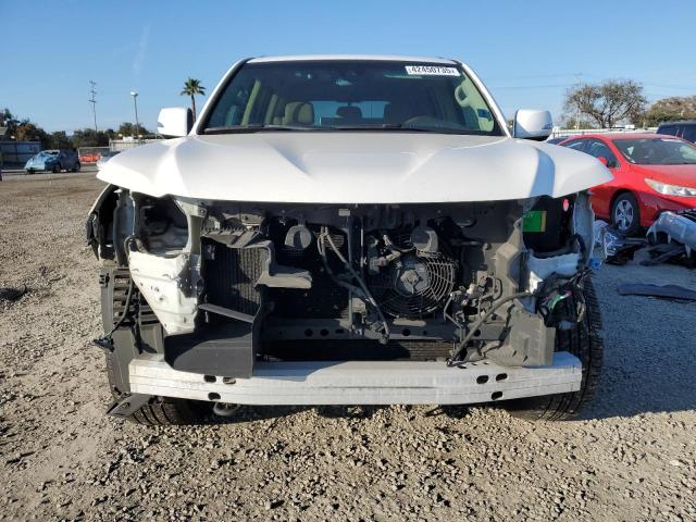 Photo 5 from auction – 2016 LEXUS LX 570 with VIN JTJHY7AX4G4218054