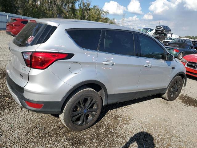 Photo 3 from auction – 2019 FORD ESCAPE SE with VIN 1FMCU0GD4KUA90156