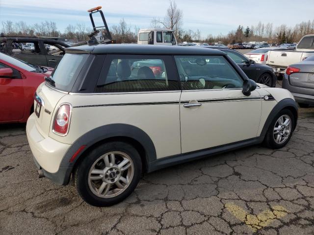 Снимка 3 от търг – 2013 MINI COOPER с VIN WMWSU3C56DT679585
