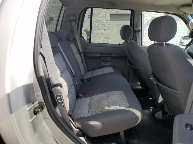 Photo 10 from auction – 2004 FORD EXPLORER S with VIN 1FMZU67K24UA47658