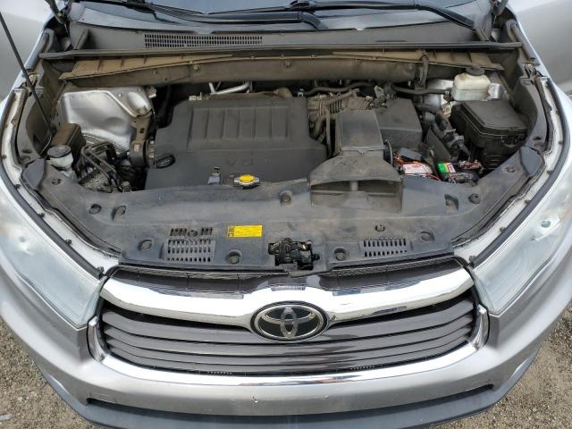 Снимка 12 от търг – 2014 TOYOTA HIGHLANDER с VIN 5TDDKRFHXES062135