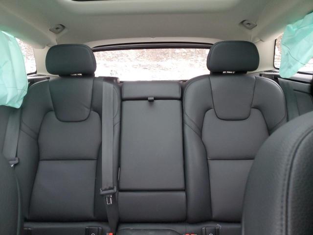 Photo 10 from auction – 2023 VOLVO XC60 PLUS with VIN YV4L12RW8P1392949